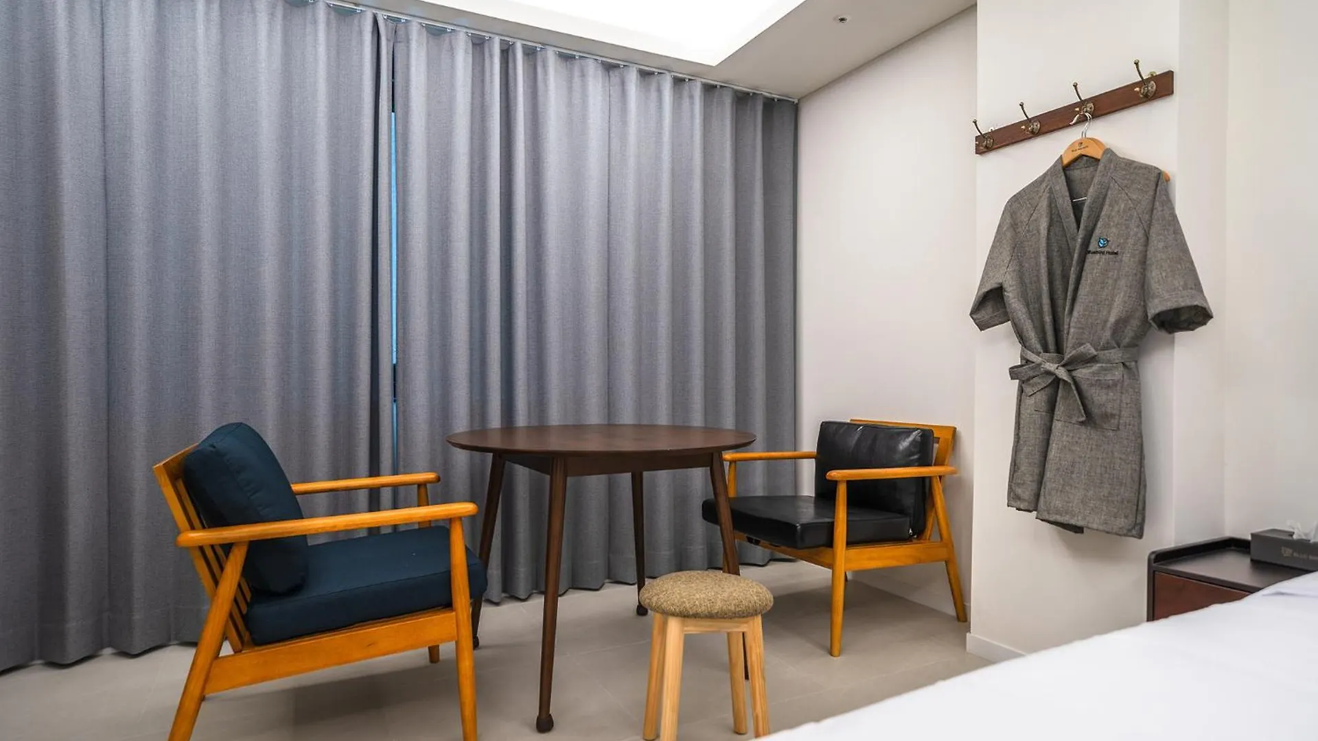 Bluebird Hotel Incheon
