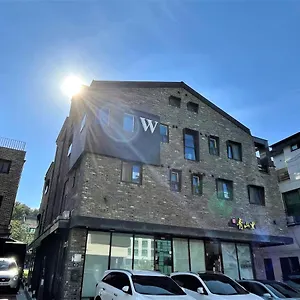 Guest house W Premium Airport Incheon