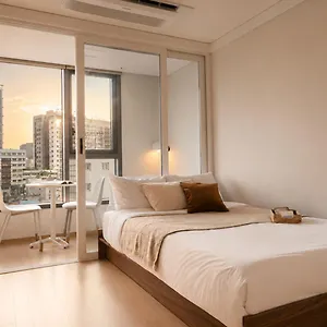 urbanstay-myeongdong.hotelofseoul.com/