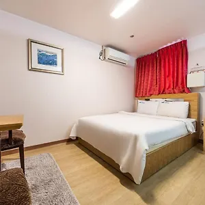 Hotel Airport Yegrina