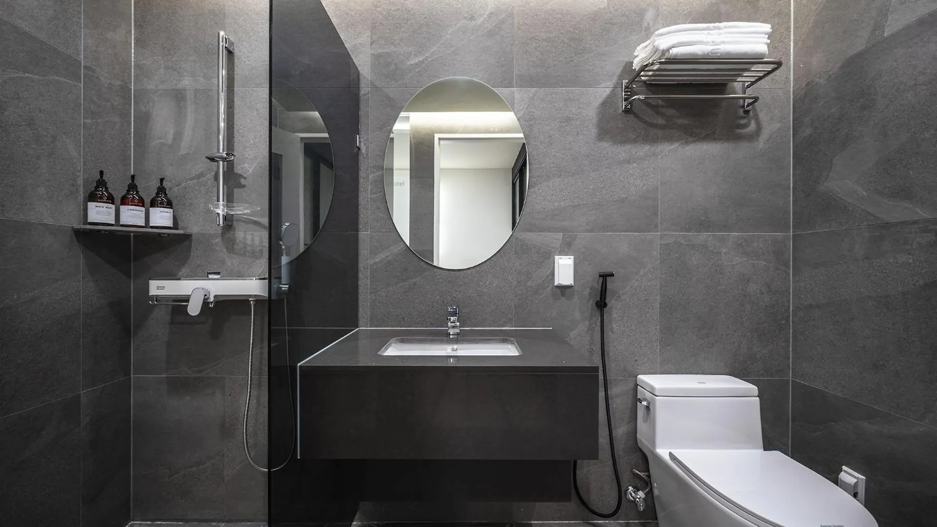 Bluebird Hotel インチョン広域市