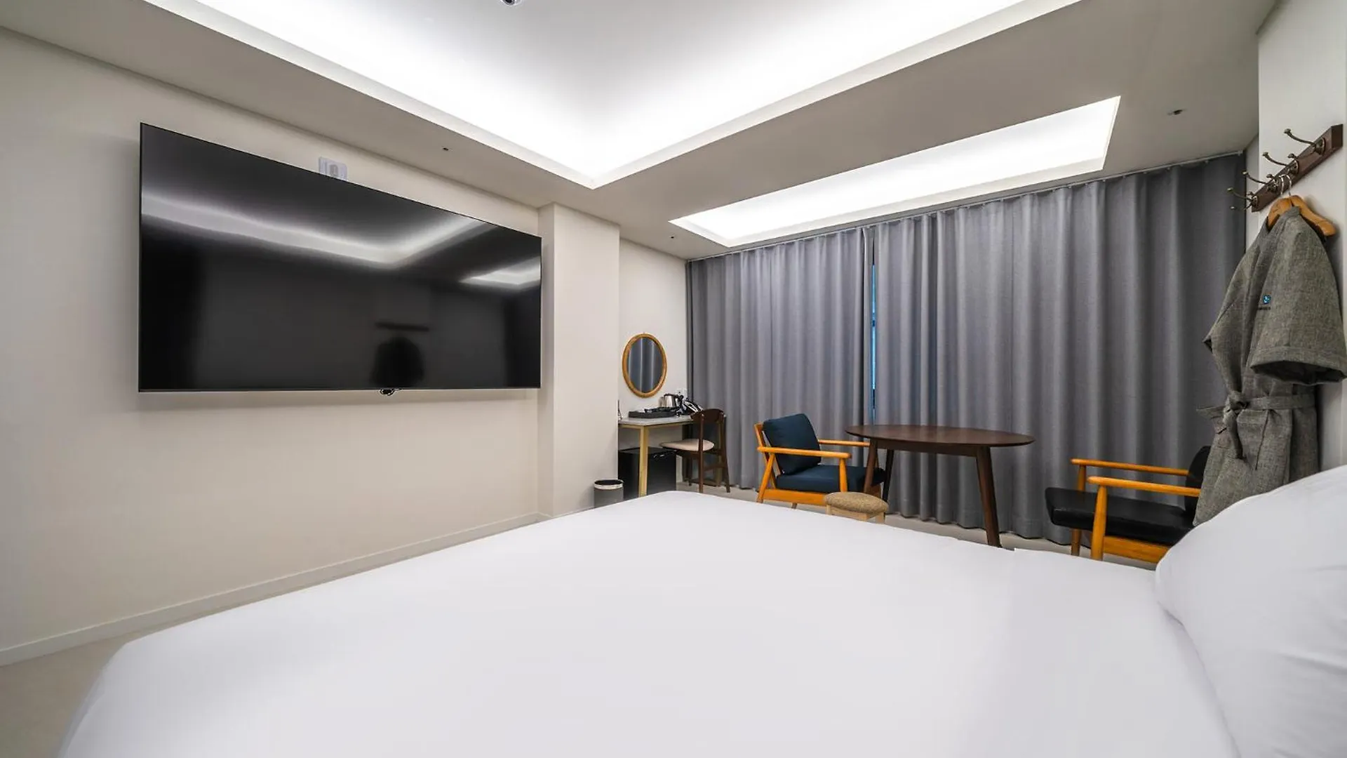 ***  Bluebird Hotel Incheon South Korea