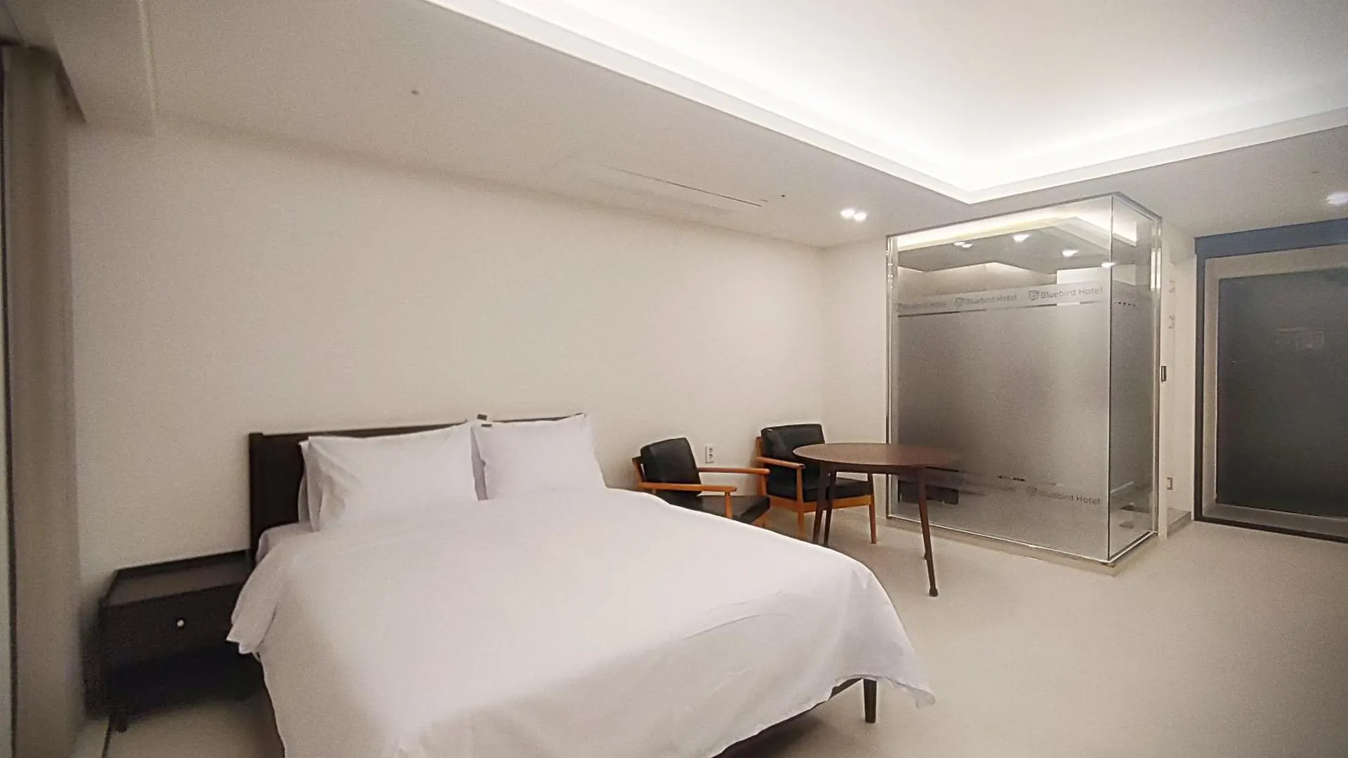 Bluebird Hotel Incheon