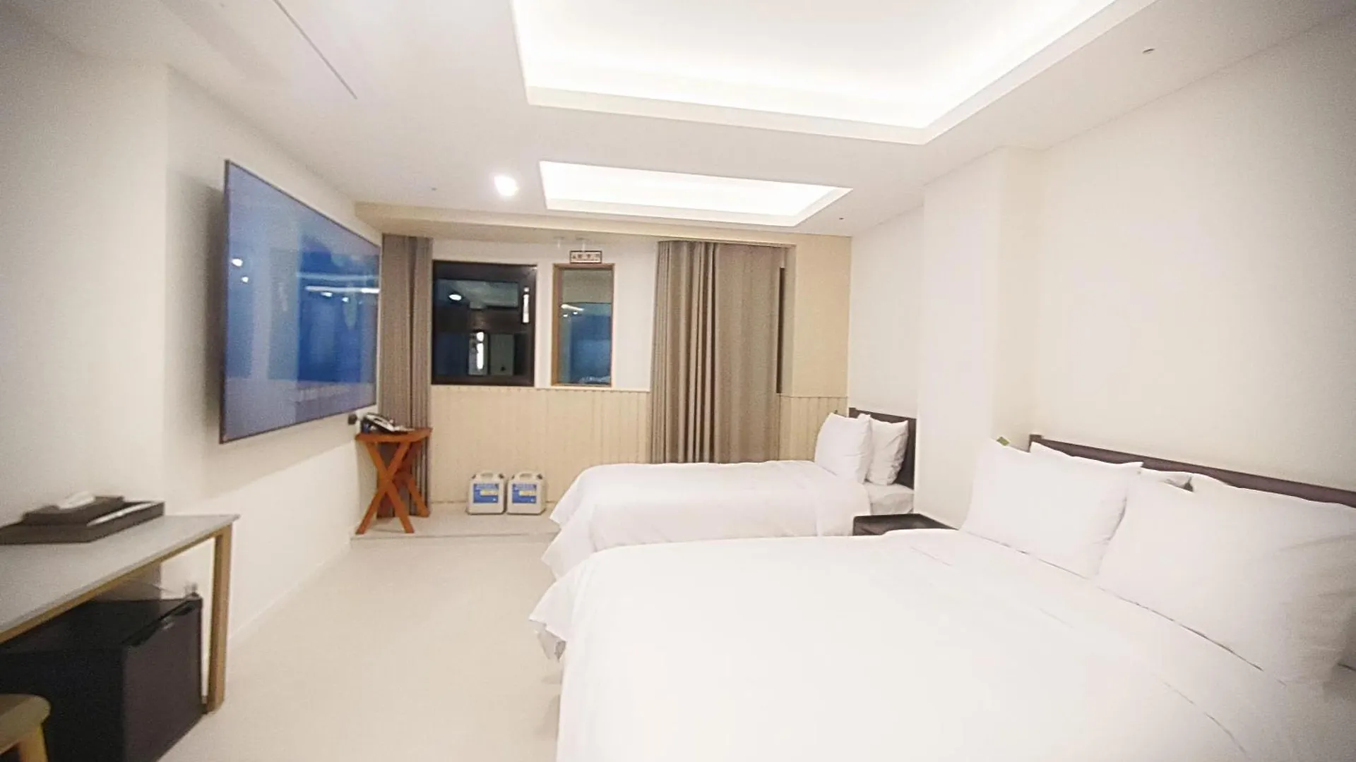 ***  Bluebird Hotel Incheon South Korea