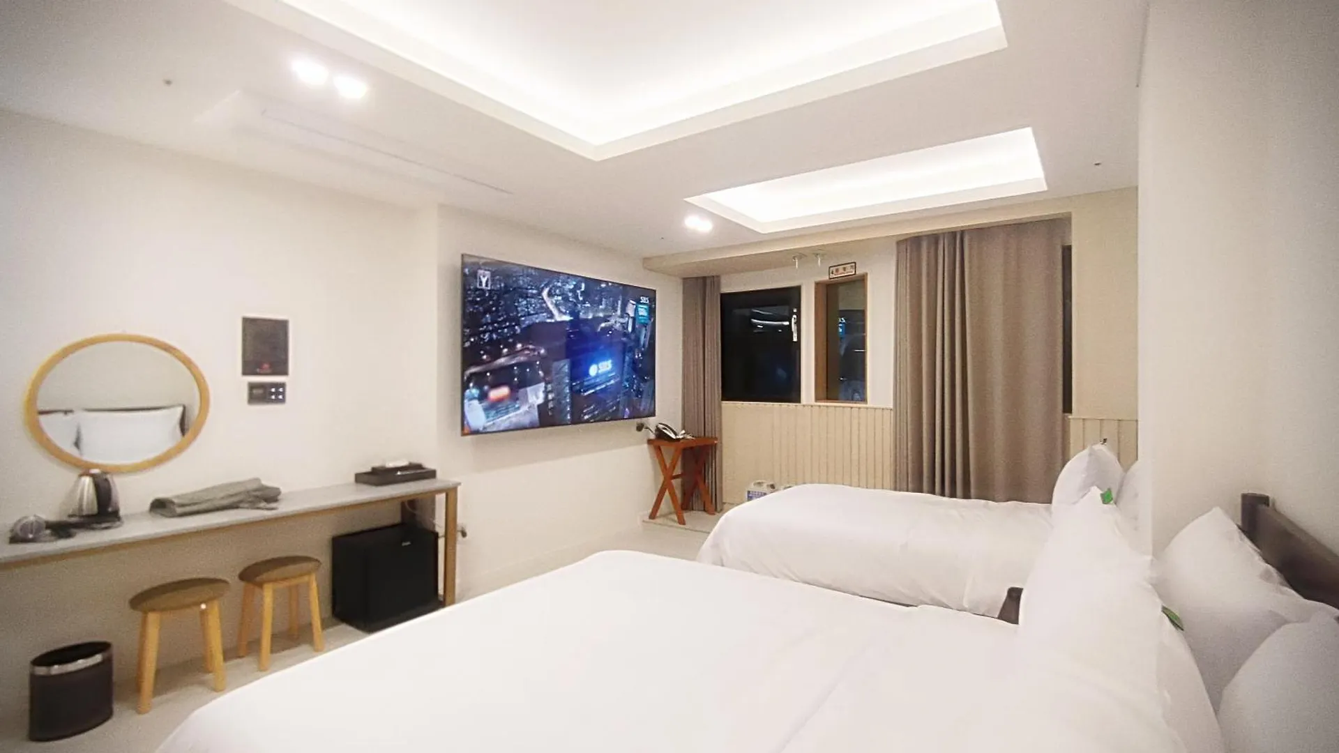 ***  Bluebird Hotel Incheon South Korea